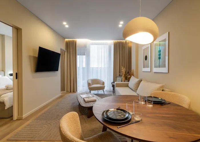 Aparthotel Nemunas 4*